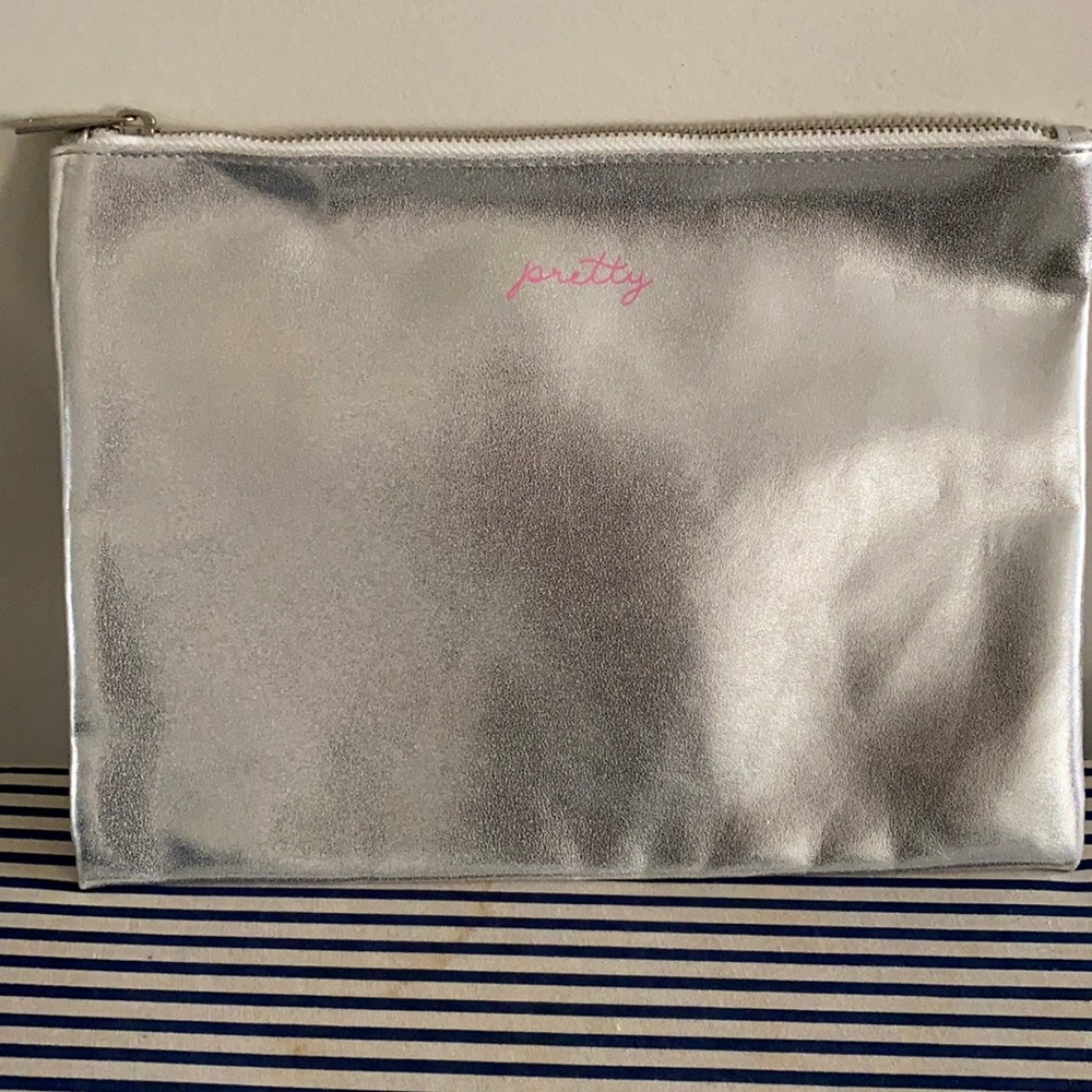 Large wallet